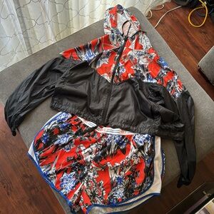 NIKE Womens Oversized Crop Hooded Rain Jacket dri fit with shorts